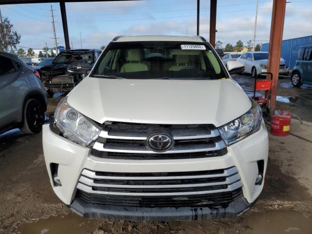 Photo 5 from auction – 2018 TOYOTA HIGHLANDER with VIN 5TDKZRFH0JS539362