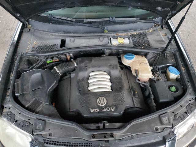 Photo 11 from auction – 2005 VOLKSWAGEN PASSAT GLX with VIN WVWRU63B95P007751