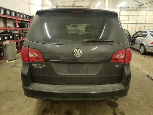 Photo 6 from auction – 2011 VOLKSWAGEN ROUTAN with VIN 2V4RW6DG0BR668511