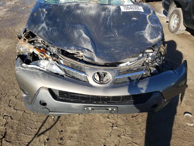 Photo 12 from auction – 2015 TOYOTA RAV4 LE with VIN JTMBFREV0FD175057