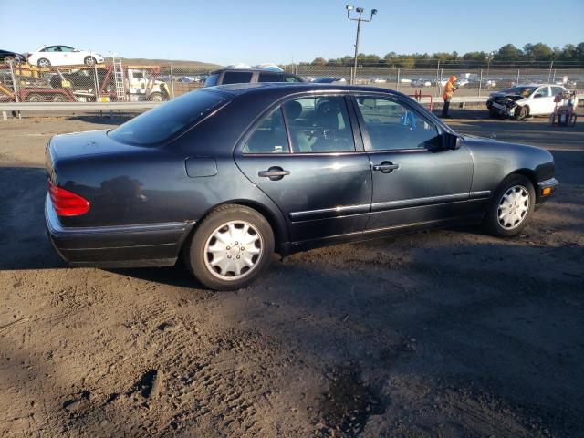 Photo 3 from auction – 1997 MERCEDES-BENZ E320 with VIN WDBJF55F2VA415785