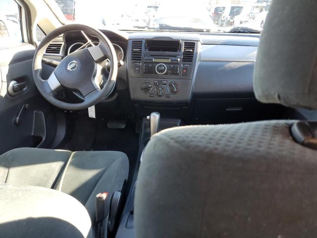Photo 8 from auction – 2010 NISSAN VERSA S with VIN 3N1BC1CP2AL447113