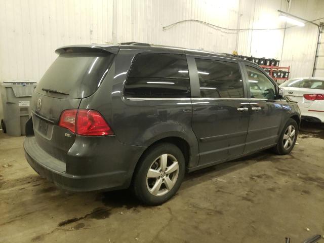 Photo 3 from auction – 2011 VOLKSWAGEN ROUTAN with VIN 2V4RW6DG0BR668511