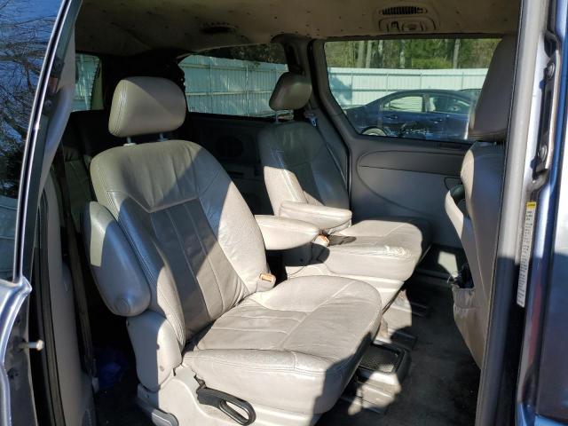 Photo 11 from auction – 2002 CHRYSLER TOWN&COUNT with VIN 2C8GP54L52R622662