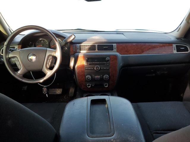 Photo 8 from auction – 2011 CHEVROLET SUBURBAN K with VIN 1GNSKHE3XBR197883