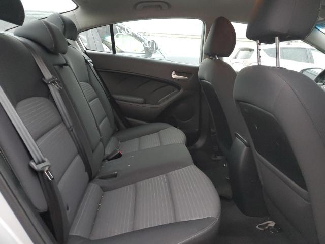 Photo 10 from auction – 2017 KIA FORTE LX with VIN 3KPFL4A79HE066795