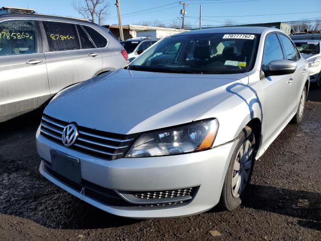 VOLKSWAGEN PASSAT S 2013 with VIN 1VWAP7A33DC024957 - Photo from auction