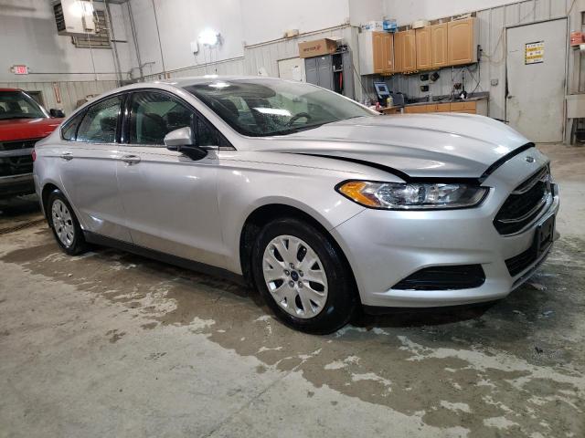 Photo 4 from auction – 2014 FORD FUSION S with VIN 3FA6P0G70ER298474