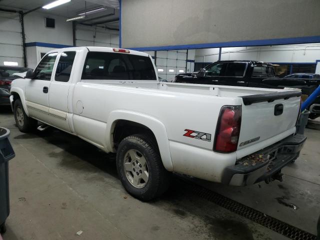Photo 2 from auction – 2006 CHEVROLET SILVERADO with VIN 1GCEK19Z36E200518