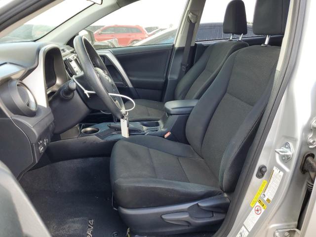 Photo 7 from auction – 2015 TOYOTA RAV4 LE with VIN JTMZFREV8FJ044703