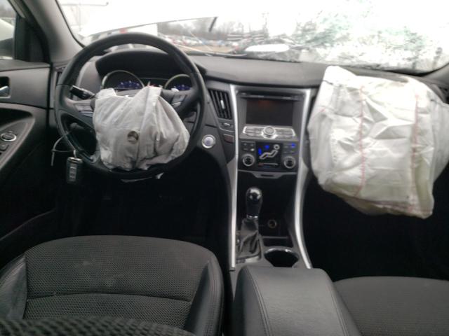 Photo 8 from auction – 2011 HYUNDAI SONATA SE with VIN 5NPEC4AB8BH315641