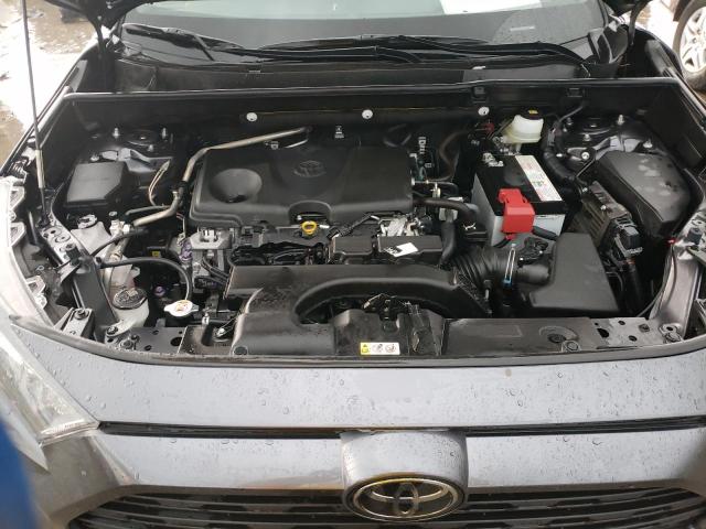 Photo 11 from auction – 2019 TOYOTA RAV4 LE with VIN JTMH1RFVXKD011221