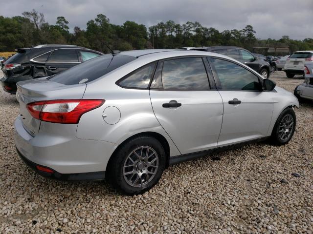 Photo 3 from auction – 2013 FORD FOCUS S with VIN 1FADP3E26DL381100
