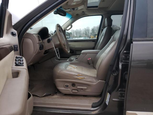 Photo 7 from auction – 2005 FORD EXPLORER E with VIN 1FMDU74W55UA04876