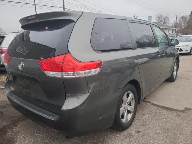 Photo 4 from auction – 2012 TOYOTA SIENNA BAS with VIN 5TDKA3DC9CS012130