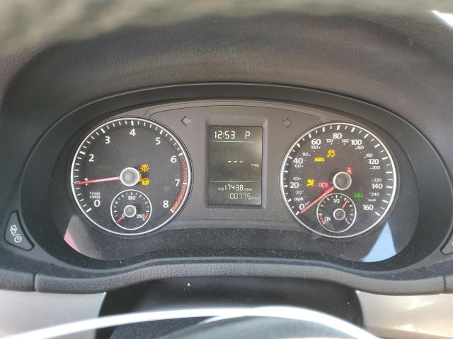 Photo 9 from auction – 2015 VOLKSWAGEN PASSAT S with VIN 1VWAT7A35FC092966
