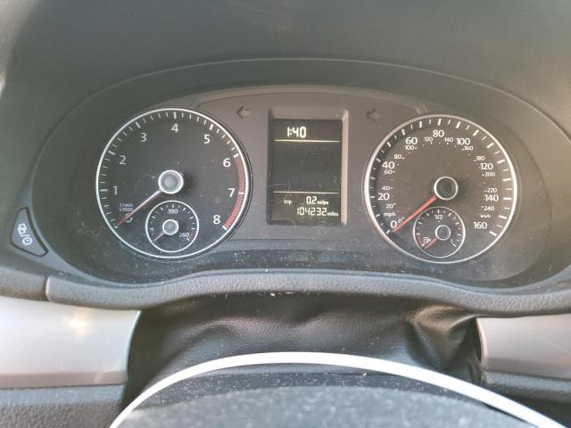Photo 9 from auction – 2015 VOLKSWAGEN PASSAT S with VIN 1VWAT7A34FC006482