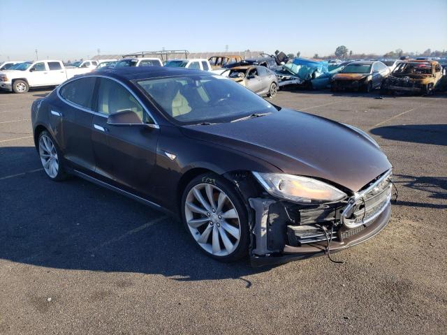 Photo 4 from auction – 2014 TESLA MODEL S with VIN 5YJSA1H13EFP48016