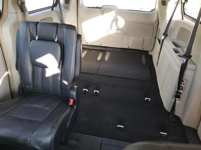 Photo 10 from auction – 2016 CHRYSLER TOWN & COU with VIN 2C4RC1BG2GR165675