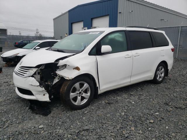 Photo 1 from auction – 2015 TOYOTA SIENNA LE with VIN 5TDKK3DC7FS671339