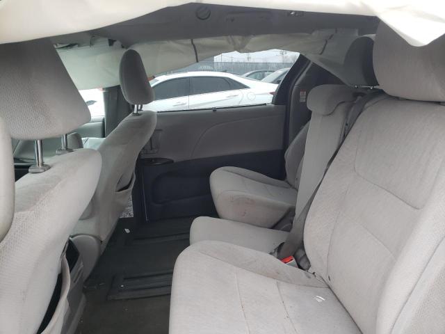 Photo 11 from auction – 2015 TOYOTA SIENNA LE with VIN 5TDKK3DC7FS671339