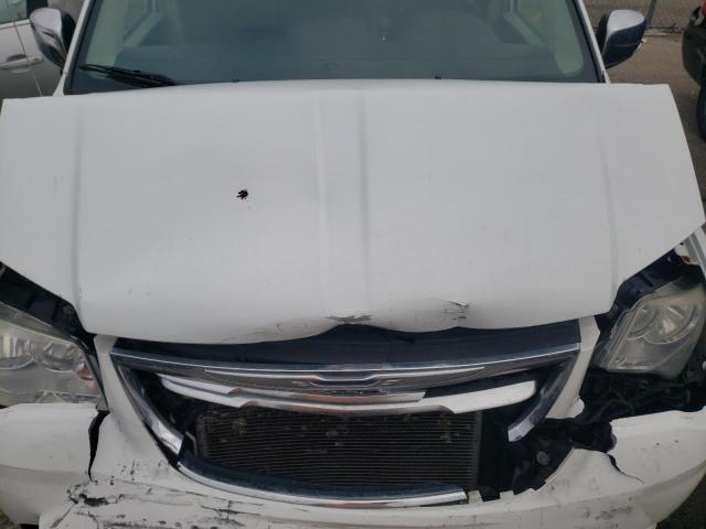 Photo 12 from auction – 2014 CHRYSLER TOWN & COU with VIN 2C4RC1CG5ER260808