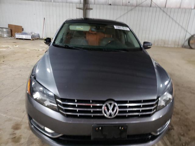 Photo 5 from auction – 2014 VOLKSWAGEN PASSAT SEL with VIN 1VWCM7A33EC050610