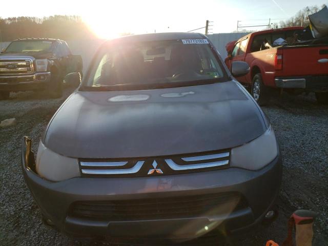 Photo 5 from auction – 2014 MITSUBISHI OUTLANDER with VIN JA4AZ3A36EZ003275