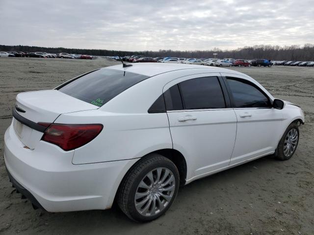 Photo 3 from auction – 2013 CHRYSLER 200 LX with VIN 1C3CCBAB2DN642250