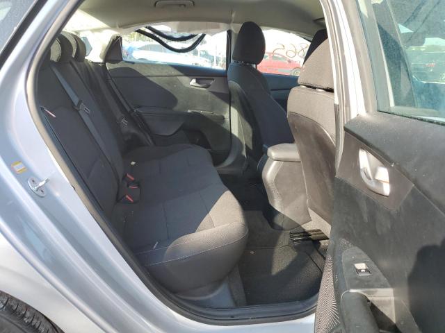 Photo 10 from auction – 2019 KIA FORTE FE with VIN 3KPF24AD8KE045629