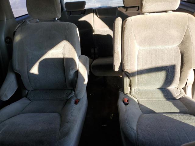 Photo 10 from auction – 2005 TOYOTA SIENNA CE with VIN 5TDZA23C35S370496