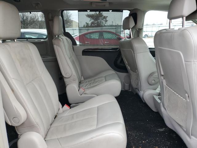 Photo 11 from auction – 2011 CHRYSLER TOWN & COU with VIN 2A4RR6DGXBR722005