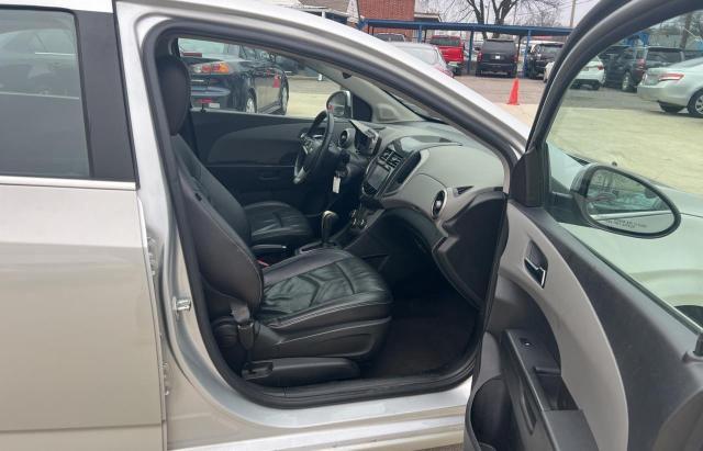 Photo 5 from auction – 2015 CHEVROLET SONIC LTZ with VIN 1G1JE5SB1F4110163