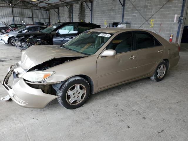 TOYOTA CAMRY LE 2002 with VIN 4T1BF32K42U021724 - Photo from auction