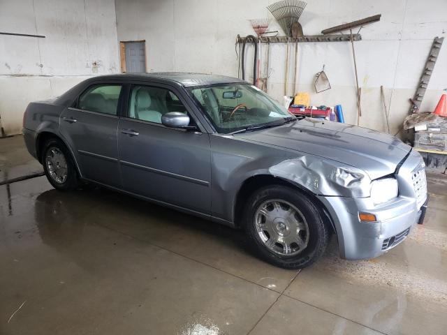 Photo 4 from auction – 2006 CHRYSLER 300 TOURIN with VIN 2C3KA53G86H176086