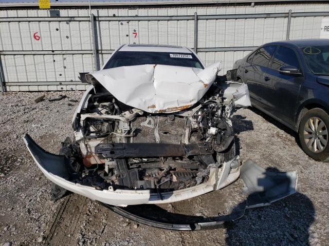 Photo 5 from auction – 2014 TOYOTA COROLLA L with VIN 2T1BURHE1EC068869