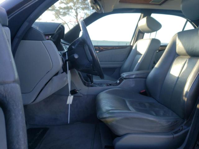 Photo 7 from auction – 1997 MERCEDES-BENZ E320 with VIN WDBJF55F2VA415785