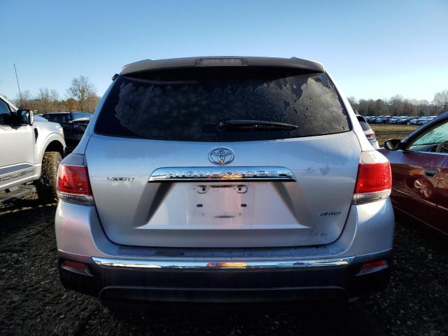Photo 6 from auction – 2011 TOYOTA HIGHLANDER with VIN 5TDBK3EH7BS074924