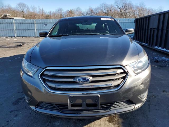 Photo 5 from auction – 2015 FORD TAURUS SEL with VIN 1FAHP2E89FG205959
