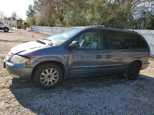 CHRYSLER TOWN&COUNT 2002 with VIN 2C8GP54L52R622662 - Photo from auction