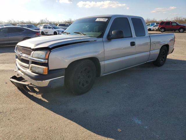 CHEVROLET SILVERADO 2004 with VIN 2GCEC19T741122462 - Photo from auction