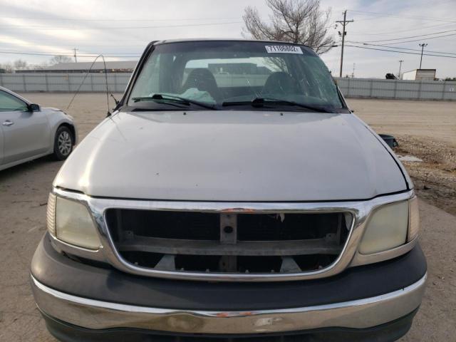 Photo 5 from auction – 2000 FORD F150 with VIN 1FTRX17W9YNB86185