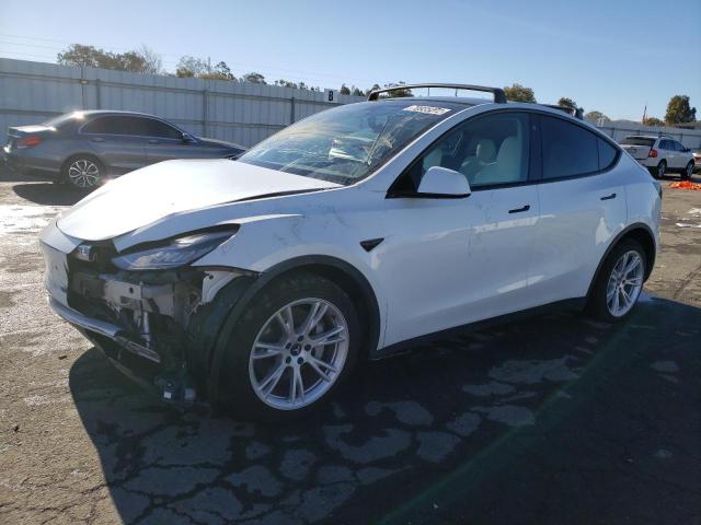 TESLA MODEL Y 2021 z numerem VIN 5YJYGDED9MF107041 - Zdjęcie z aukcji