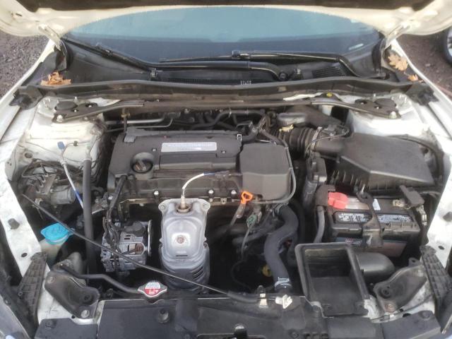 Photo 11 from auction – 2015 HONDA ACCORD EXL with VIN 1HGCR2F84FA054627