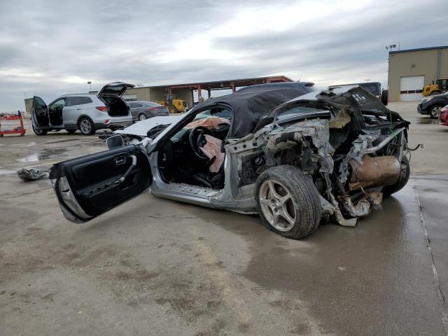 Photo 2 from auction – 2002 TOYOTA MR2 SPYDER with VIN JTDFR320120047250