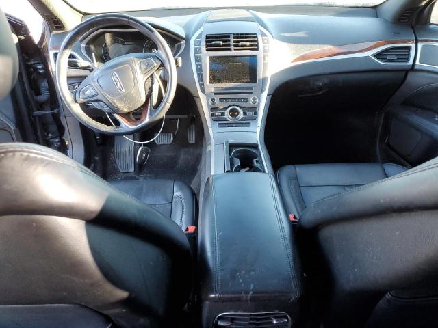 Photo 8 from auction – 2017 LINCOLN MKZ RESERV with VIN 3LN6L5F90HR600559