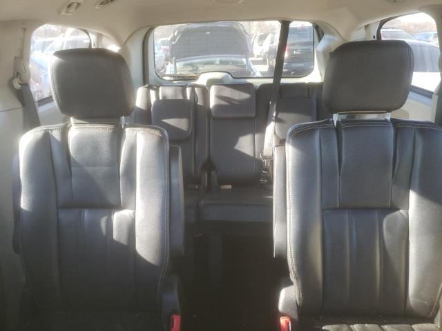 Photo 10 from auction – 2014 CHRYSLER TOWN & COU with VIN 2C4RC1BG6ER218679