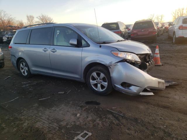 Photo 4 from auction – 2012 TOYOTA SIENNA LE with VIN 5TDKK3DC3CS223725