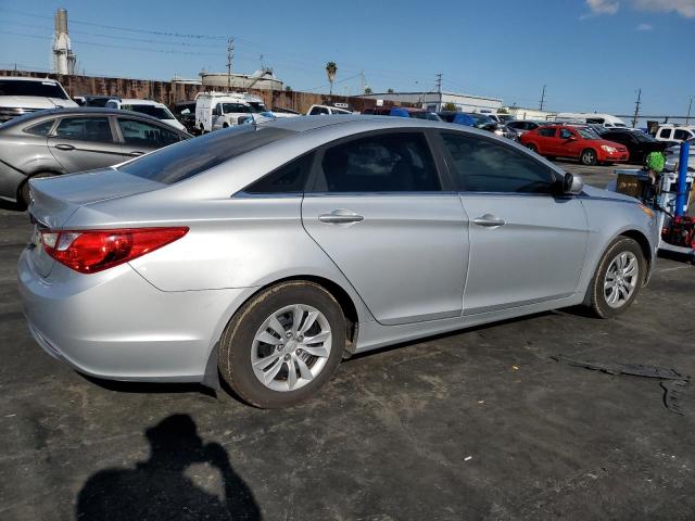 Photo 3 from auction – 2013 HYUNDAI SONATA GLS with VIN 5NPEB4AC0DH590614