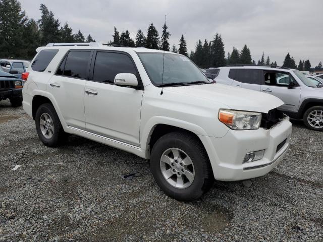 Photo 4 from auction – 2011 TOYOTA 4RUNNER SR with VIN JTEBU5JR2B5041125
